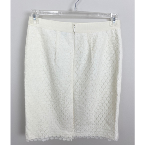 NWT LOFT Eyelet Pencil Skirt, White, Size 4, New With Tags - Picture 2 of 4